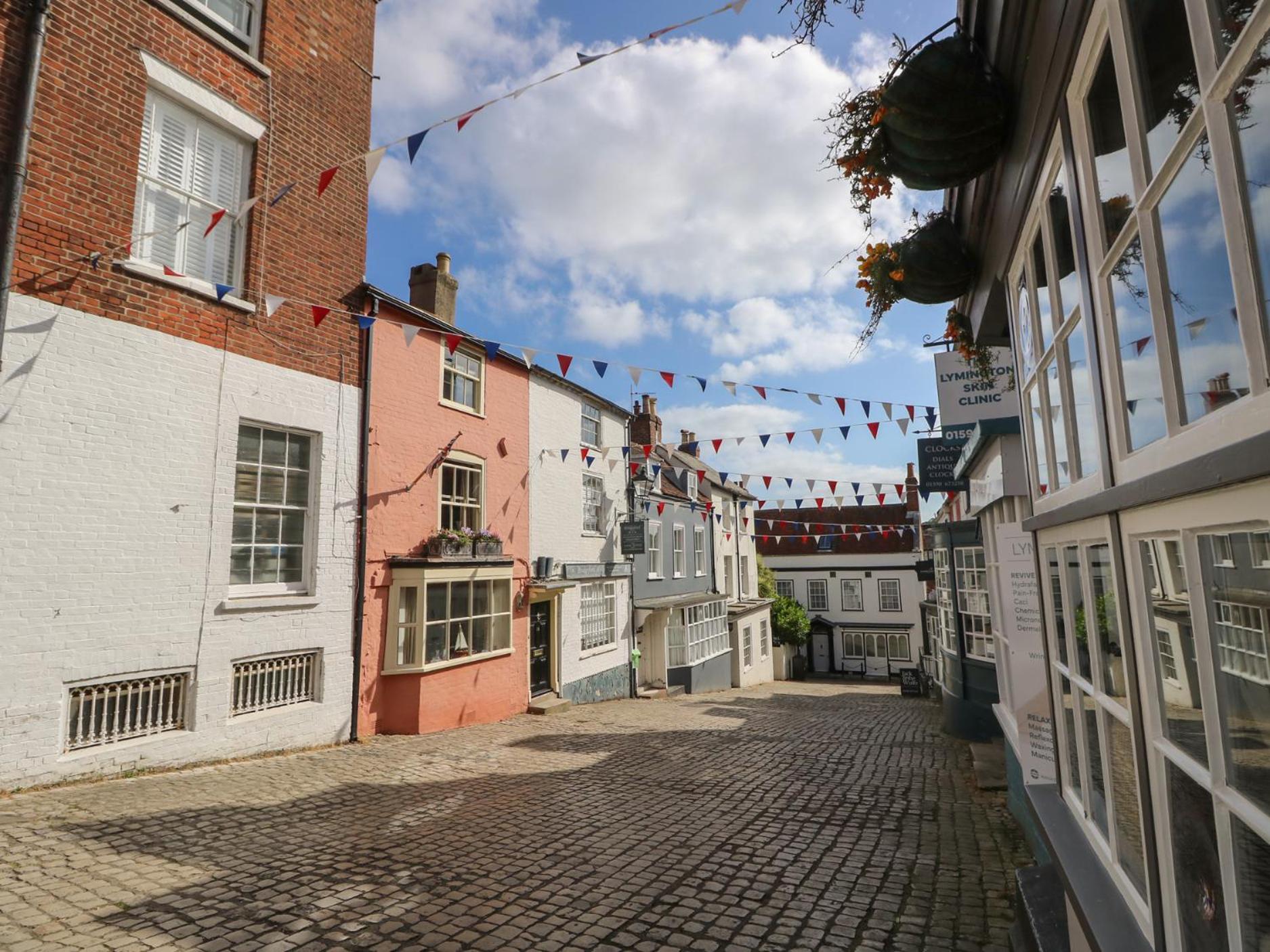 Captains Row Lymington Exteriör bild